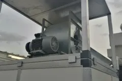 r4